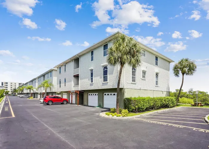 Holiday home Mariner's Pointe 701 Clearwater Beach