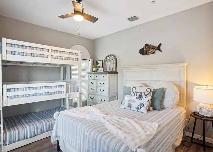 Holiday home Mariner's Pointe 701